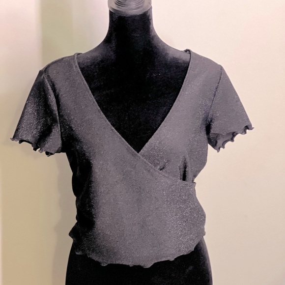 Divided by H&M black and silver faux wrap shirt Size medium. Excellent condition - Picture 1 of 3